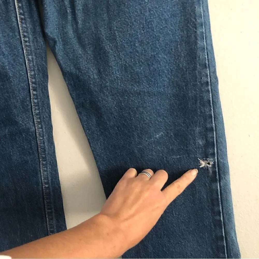 Vintage Levi’s 509 orange tag medium blue wash denim jeans size 33x31